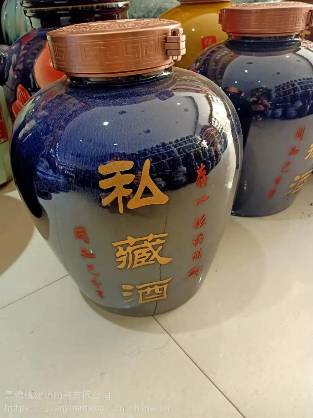 酿酒大酒罐厂 10公斤50斤陶瓷老酒坛 定做品牌形象店散装酒缸