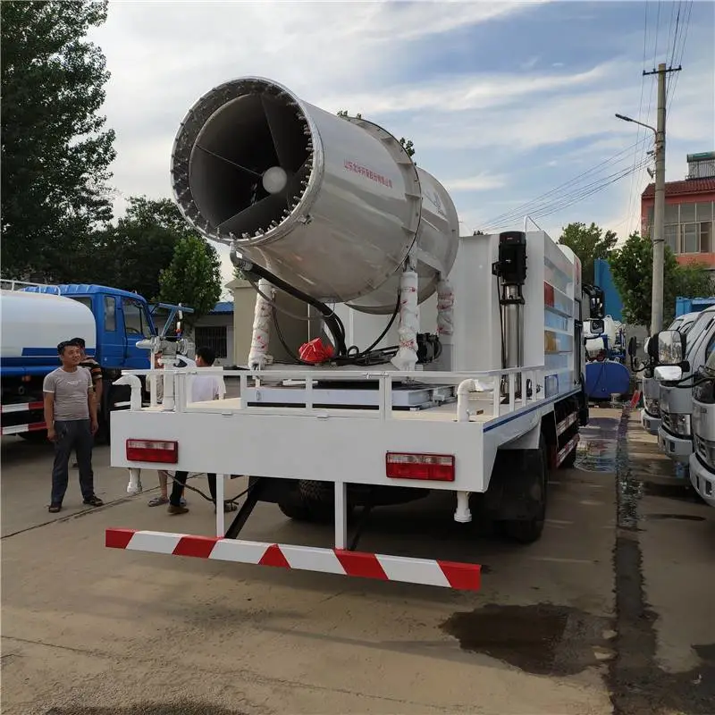 20立方洒水车生产厂家 东风多利卡5方洒水车 工地洒水车