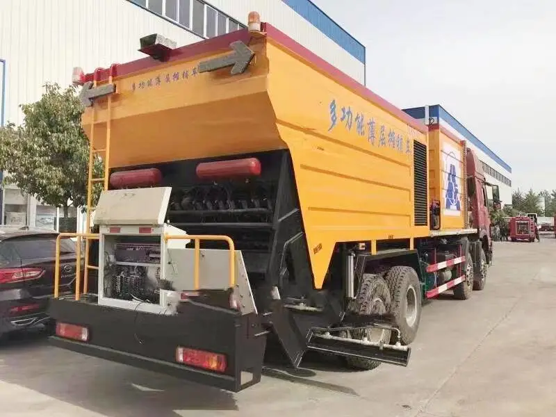 同步封层车是用于什么 b1红宇牌同步碎石封层车图片