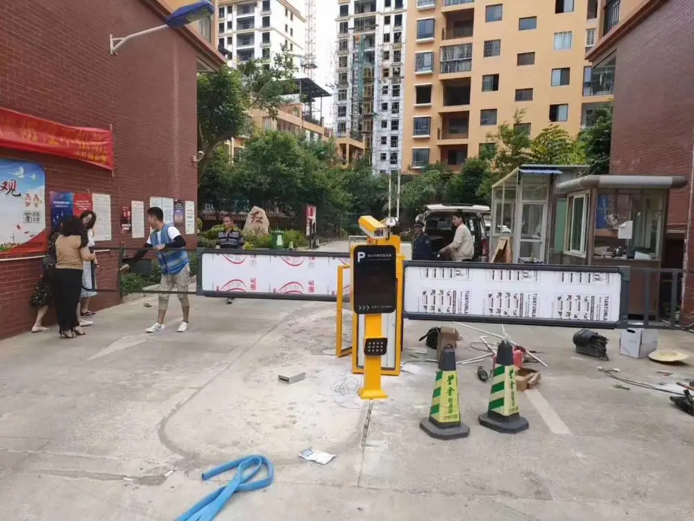 广东江门 停车场道闸车牌识别一体机 停车场收费设备 源头厂家