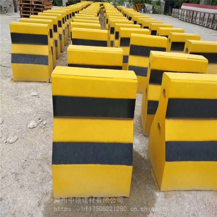 中领 水泥墩批发 路段隔离水泥墩 规格齐全