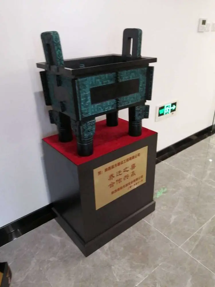 铜鼎敢当 西安北郊开业摆件青铜鼎批发零售