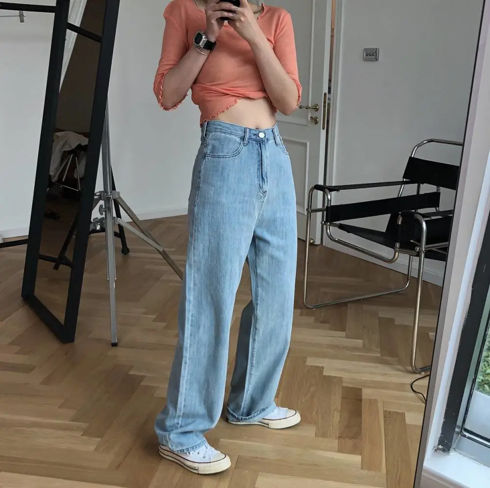摆地摊卖衣服如何开价淘宝网直播牛仔裤批发手机直播卖衣服