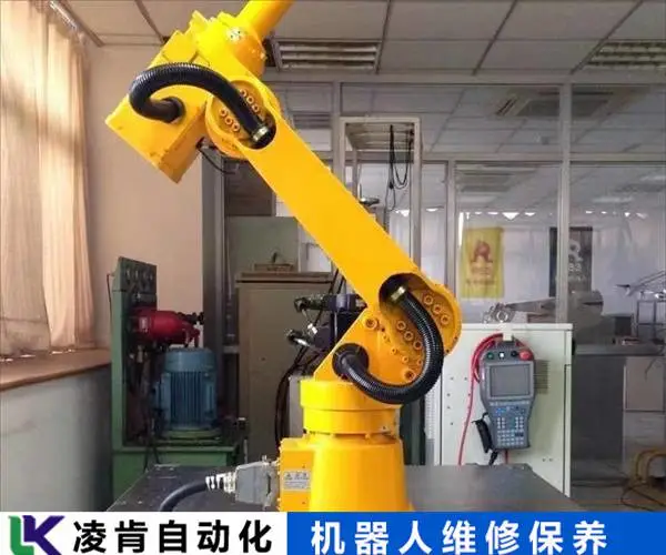 史陶比尔机器人启动跳闸维修 白屏