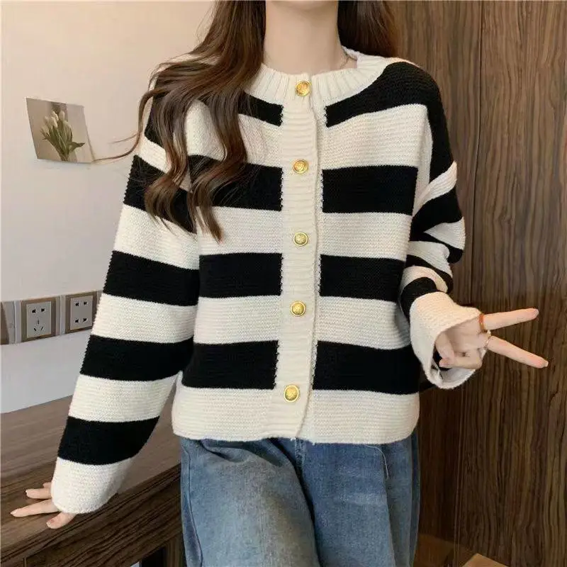 儿童服装5元批发市场毛衣女慵懒风宽松圆领开网店怎么开新手无货源