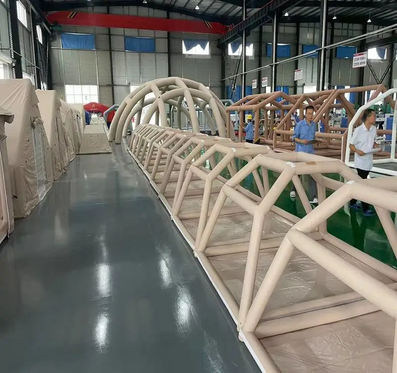 网红蹦蹦云 气垫船冲锋舟 充气夹网布船用气密布批发