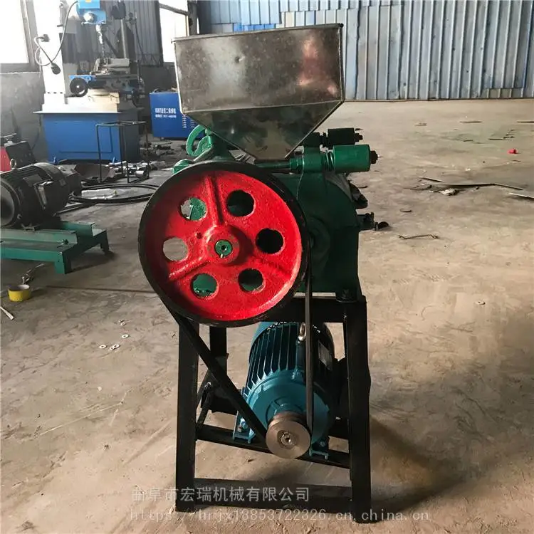 葫芦岛小型玉米加工机器辽宁花生碎粒机做点心用花生轧碎机