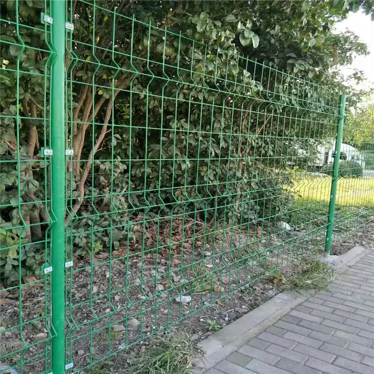 公路护栏网供应 厂家现货 护栏网厂家 万泰