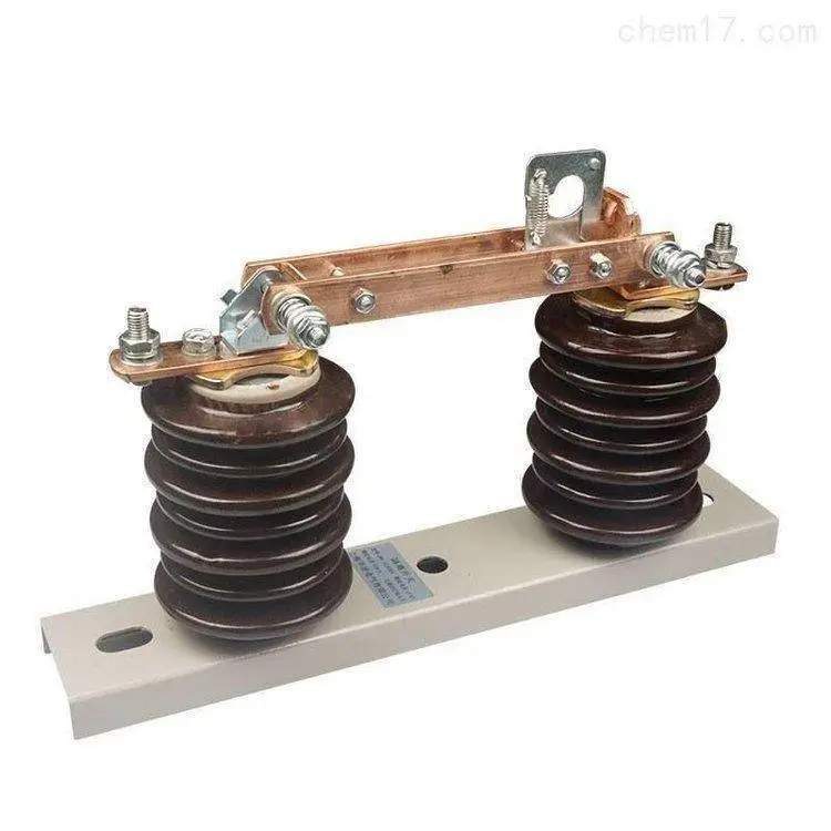 东开电气12KV 630A 3P户外高压隔离开关GW9-12型号
