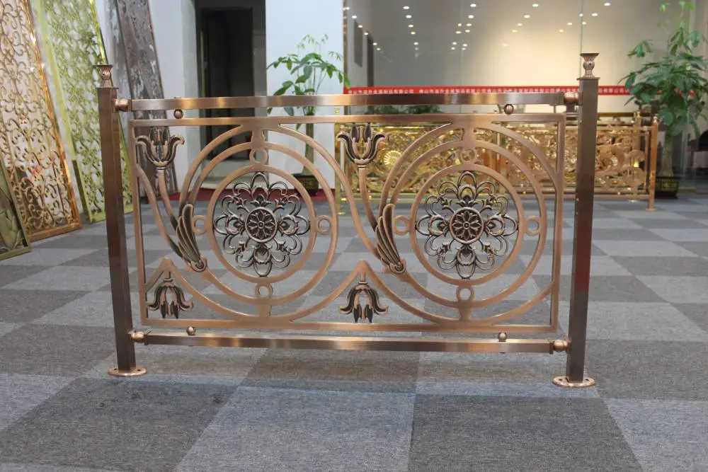齐齐哈尔别墅楼梯扶手测量仿金铜楼梯