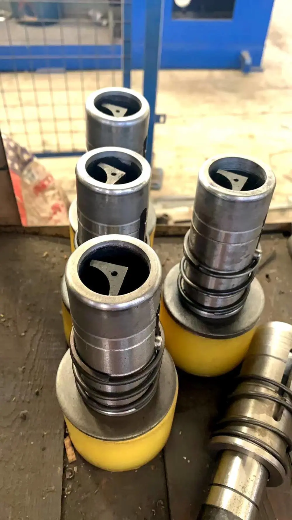 铜排冲孔模具厂家 提供模具配套服务 冲孔效*** 精度稳定