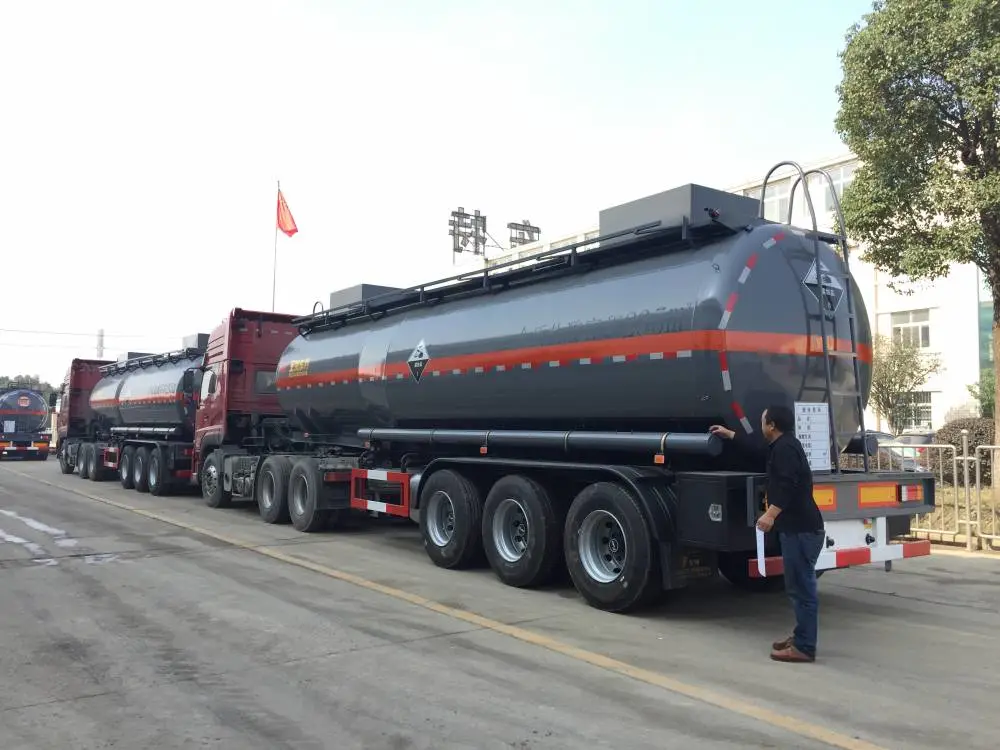 空气悬挂钢衬塑罐车,8类腐蚀液体罐车 内滚塑罐车现车销售