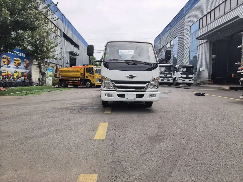 东风专底D3S绿化喷洒车 多功能12方洒水车 工地降尘雾炮车