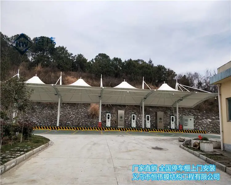 文山简易车棚钢架结构施工图 汽车防晒遮阳棚供应
