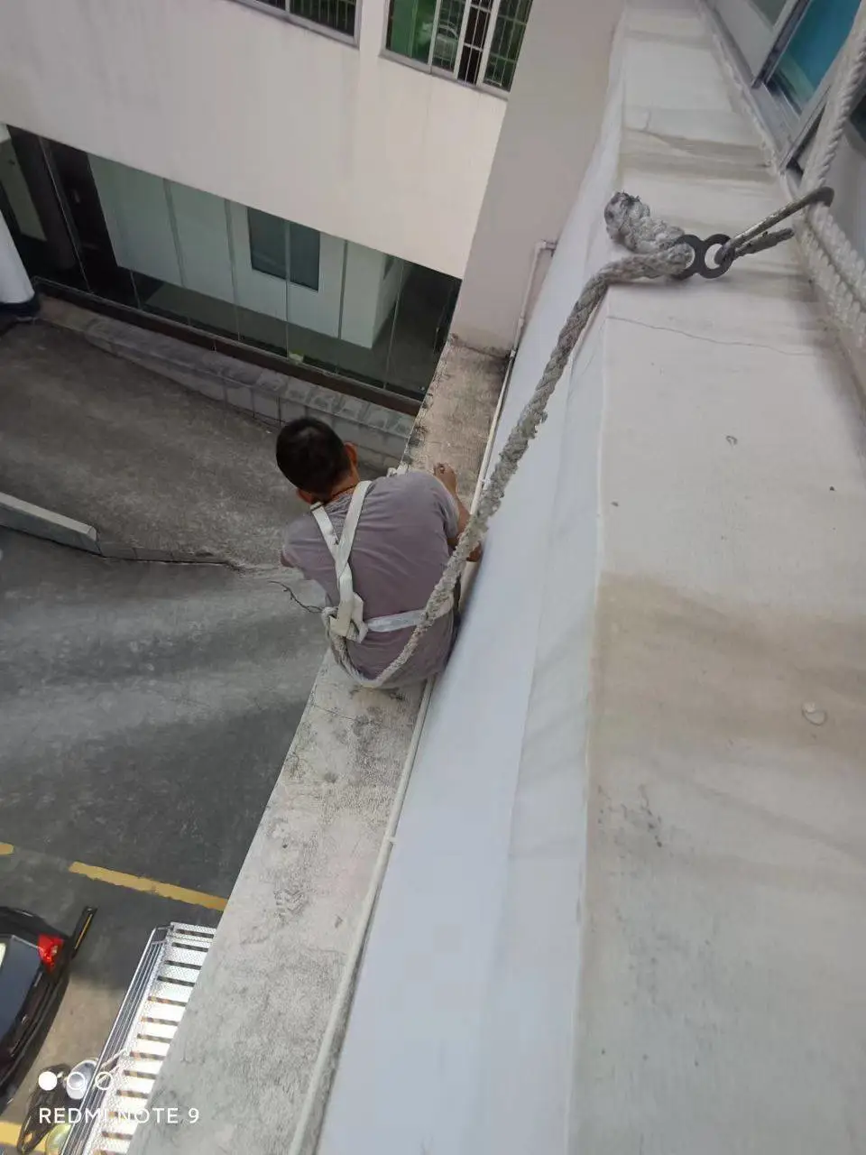 珠海香洲外墙地面防水补漏师傅电话露台漏水维修价格咨询