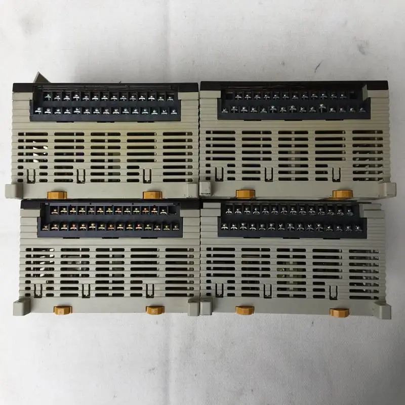 欧姆龙PLC通信模块功能完好CJ1W-SCU41实物所拍