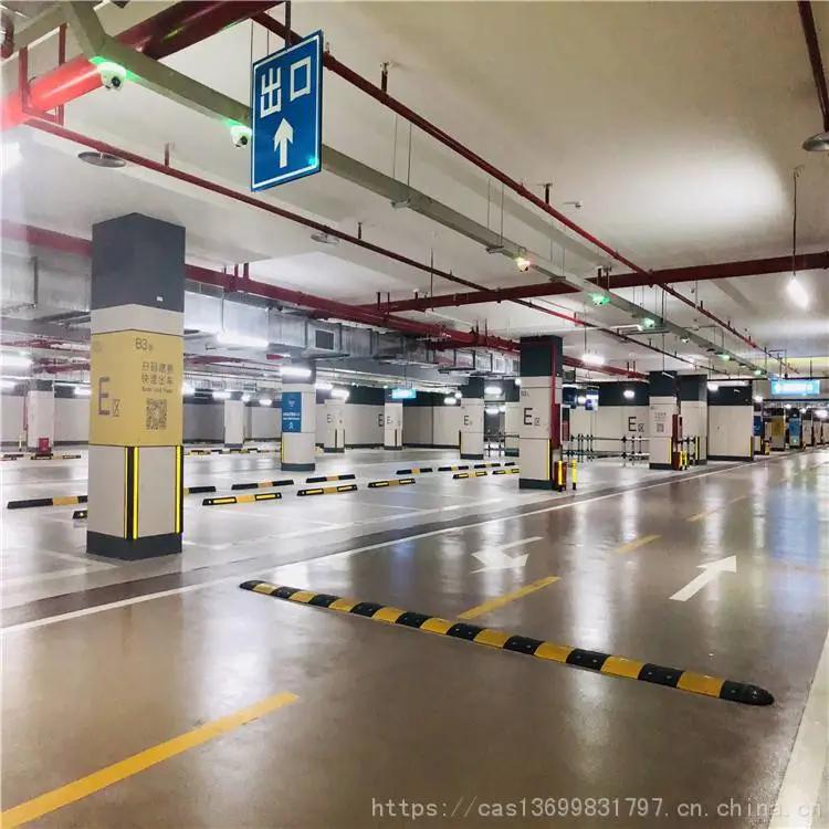 交通设施厂家直销防城港地下停车场护角,防城港地下车库橡胶护墙角