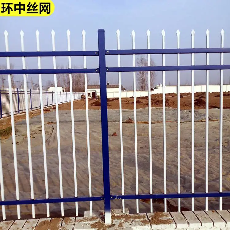 锌钢护栏网 乡村隔离围栏网 围墙防护栅栏 绿色环保