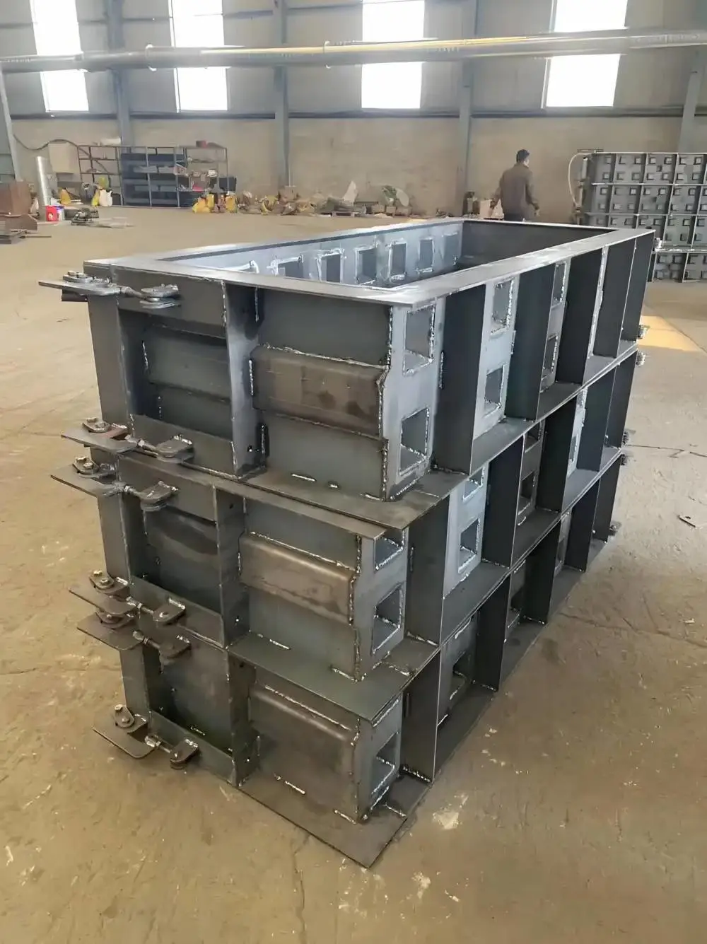 株洲 水泥预制 模块化 乐高块挡墙模具 混凝土挡墙砌块模具产品介绍