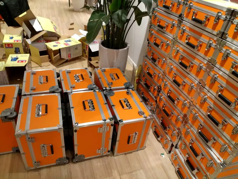 拉杆工具箱 铝合金工具箱 五金工具箱量身定制各种箱包
