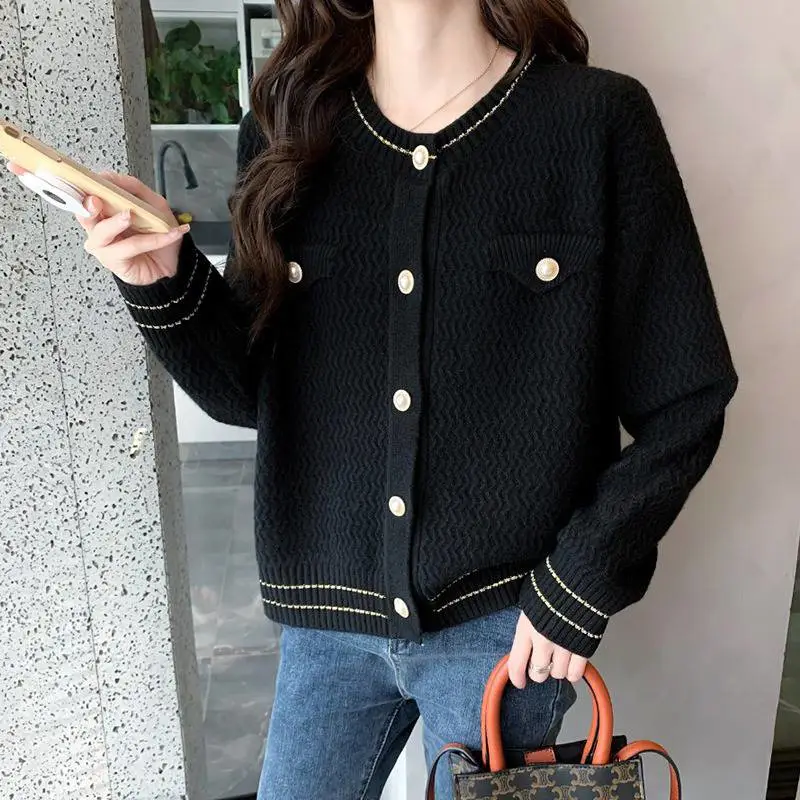 成都哪里有5元服装批发市场秋冬仿水貂绒提花针织一元服装批发市场在哪里