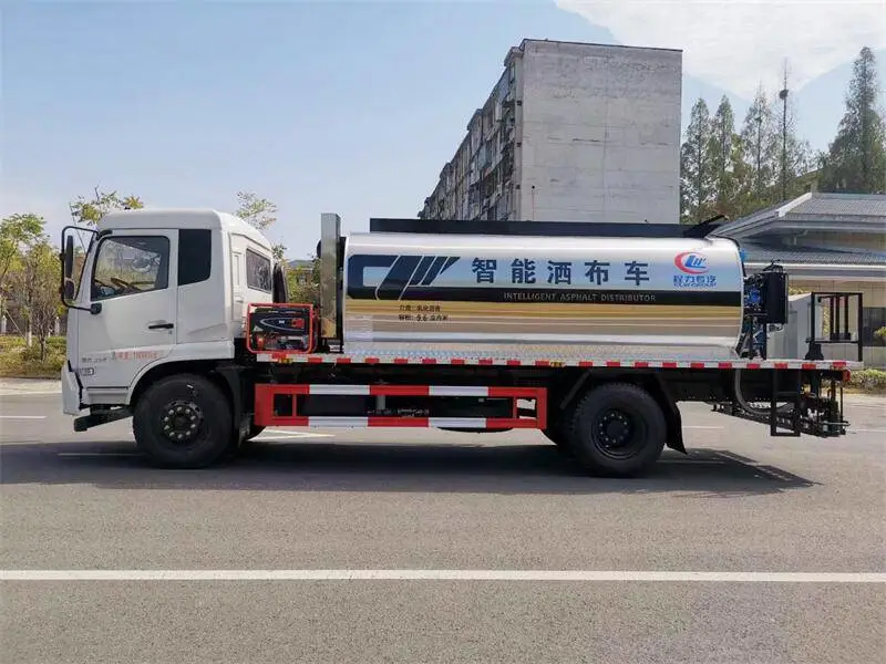 同步封层车是用于什么 b1红宇牌同步碎石封层车图片