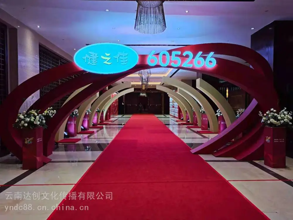 昆明巡展执行公司 灯光音响租赁 雷亚架舞台租赁价格