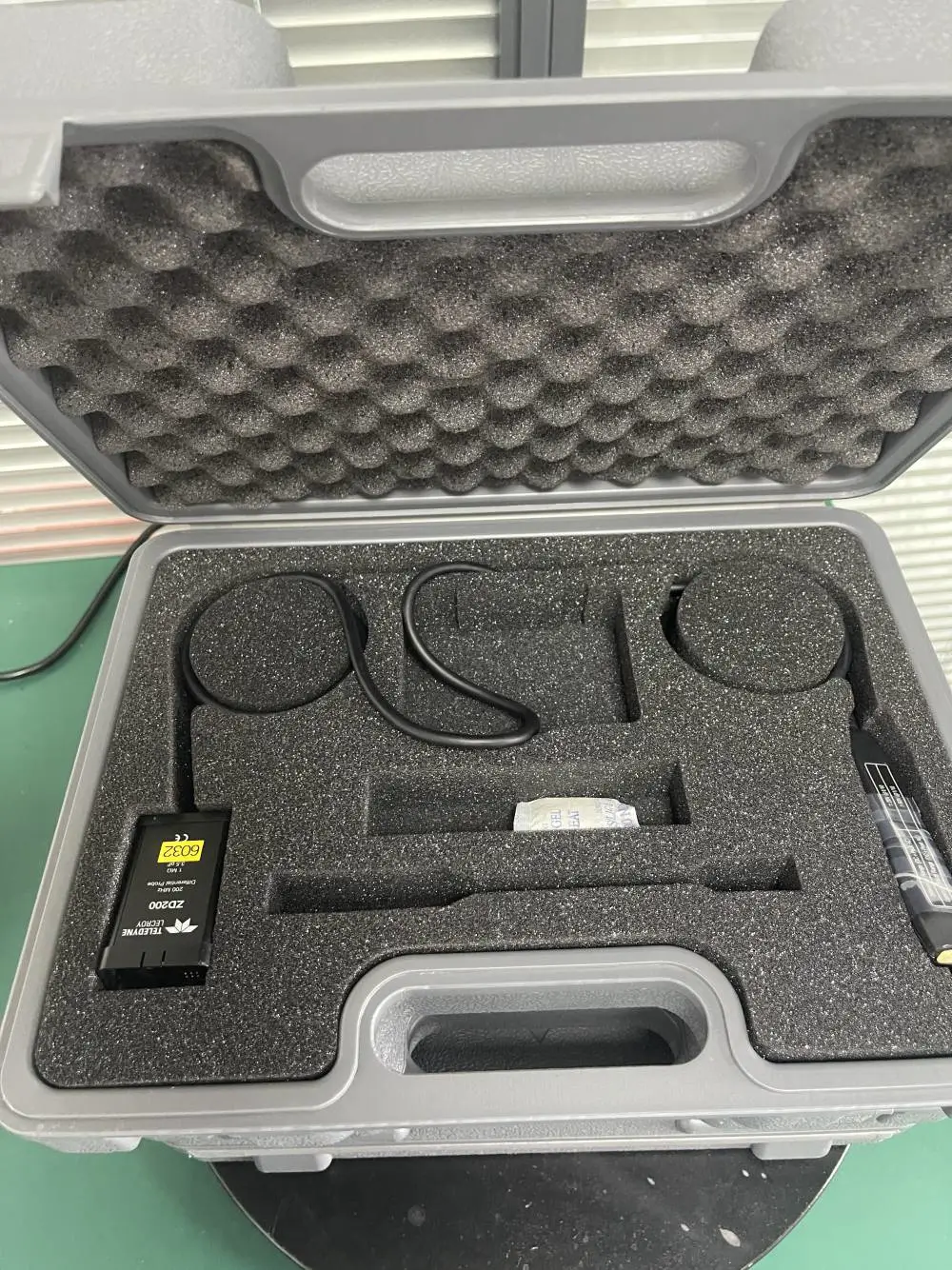 出售LeCroy力科 ZD200 - MHz, 3.5 pF, 1 MOhm 示波器有源差分探头