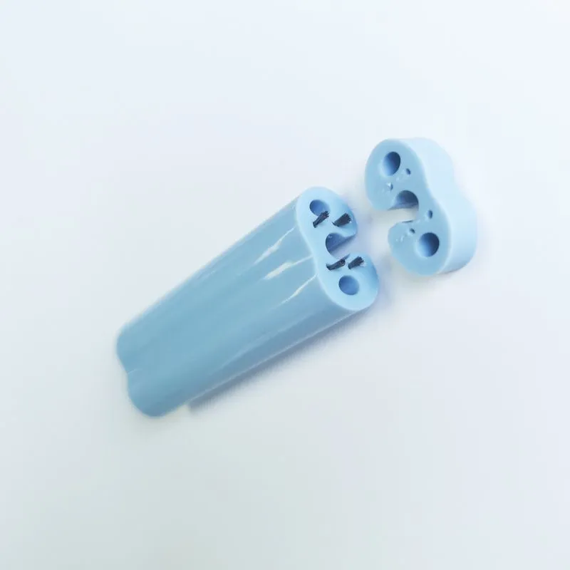 浅蓝色医用输液加热硅胶管生产厂家批发