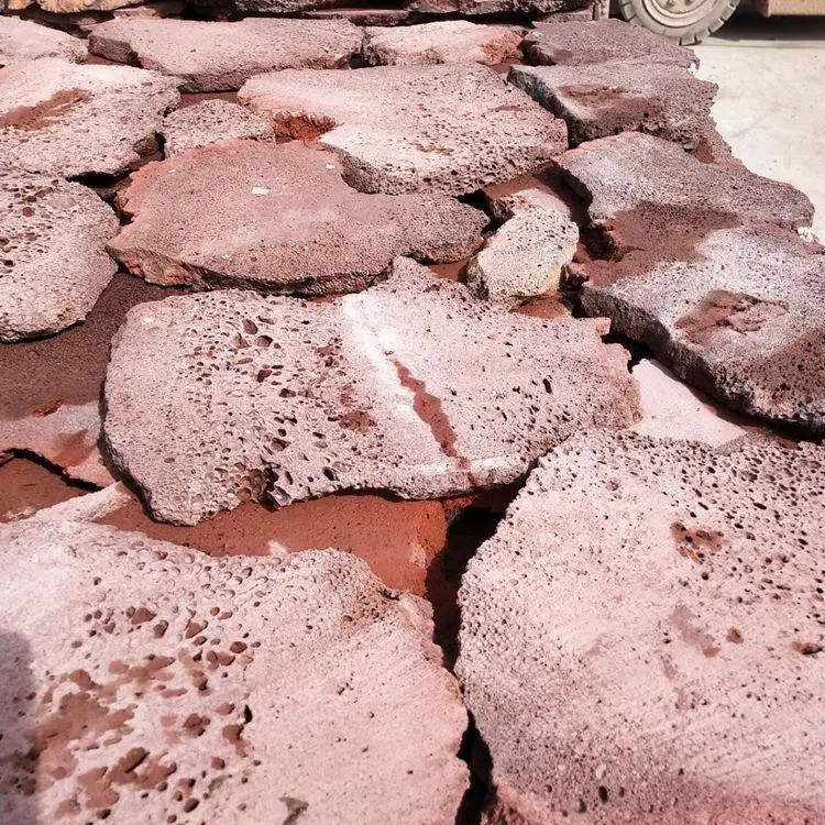 碎拼石贴墙 火山岩滤料 抗压耐磨性能好 红色火山石