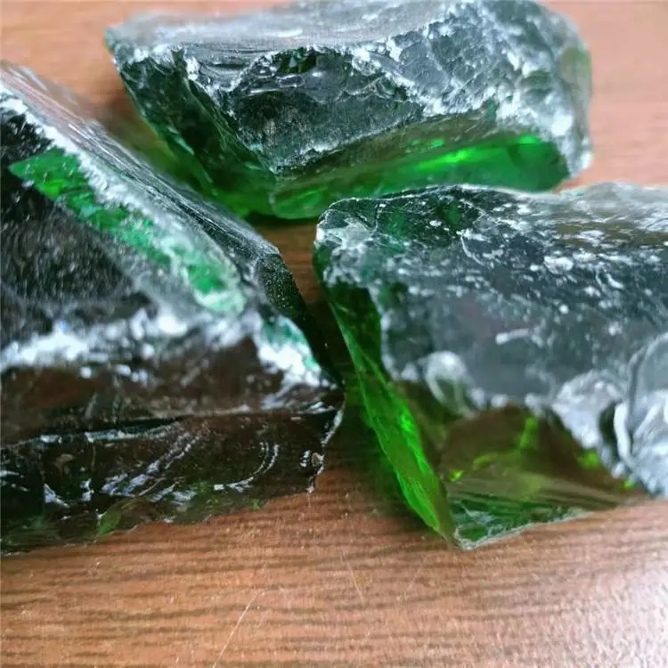 园艺造景不规则玻璃块 浅蓝色3-5厘米别墅艺术装饰异形水晶石