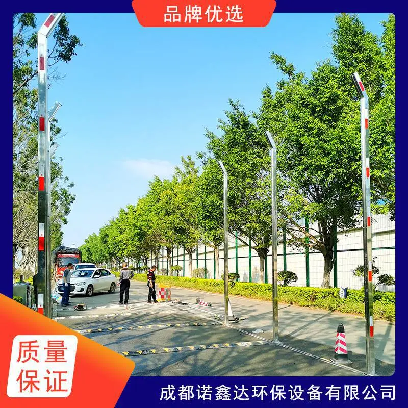 贵州全境不锈钢4立杆多功能消毒机养殖场食堂医院雾化杀菌
