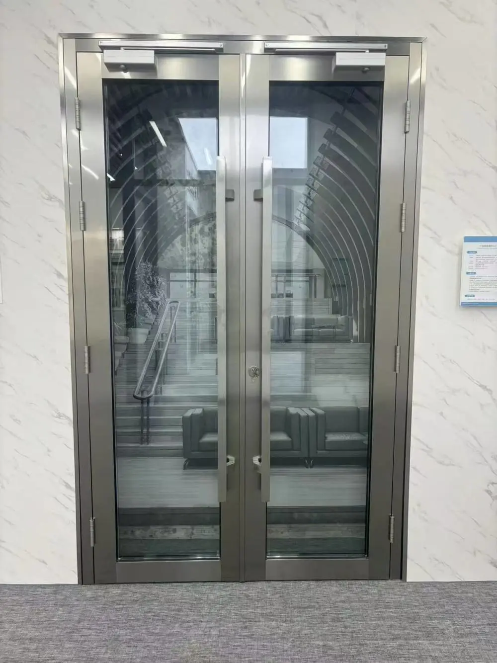 深圳钢质防火门，不锈钢防火门，洁净大玻璃防火门
