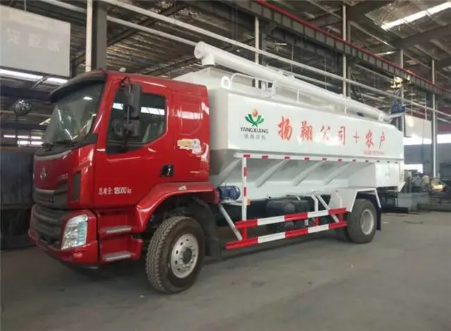 江淮***后六多功能饲料车-拉饲料汽车可拉不同饲l料