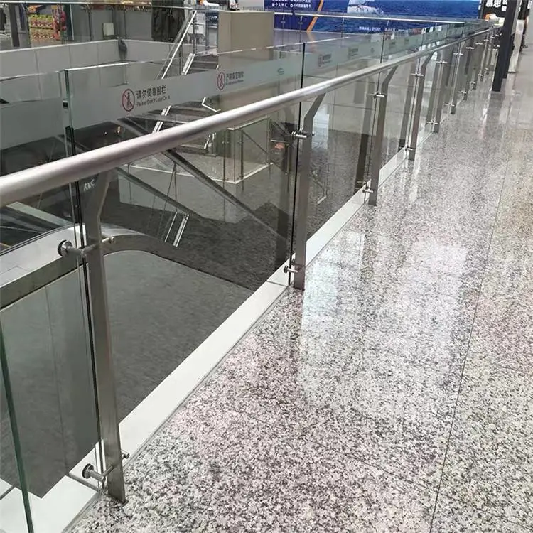 扁管玻璃立柱 商场栏杆立柱 304不锈钢护栏 根据要求定做