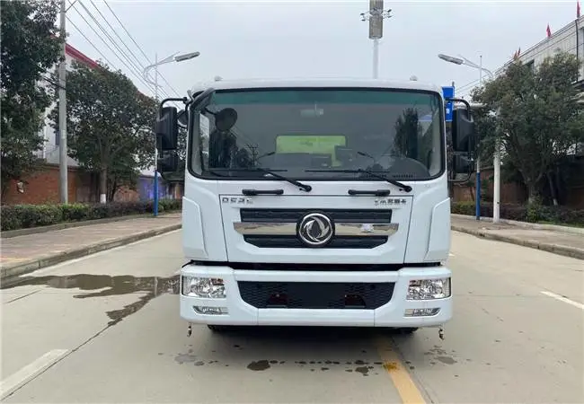 路面养护扫地车现车销售