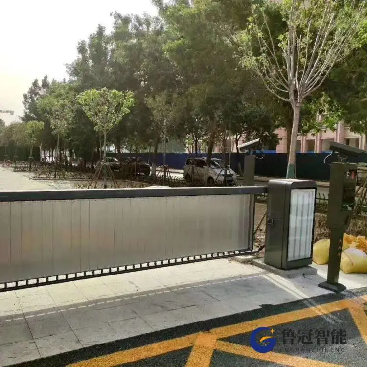 信阳起落杆升降杆人脸识别小门道闸杆安装-推荐鲁冠智能
