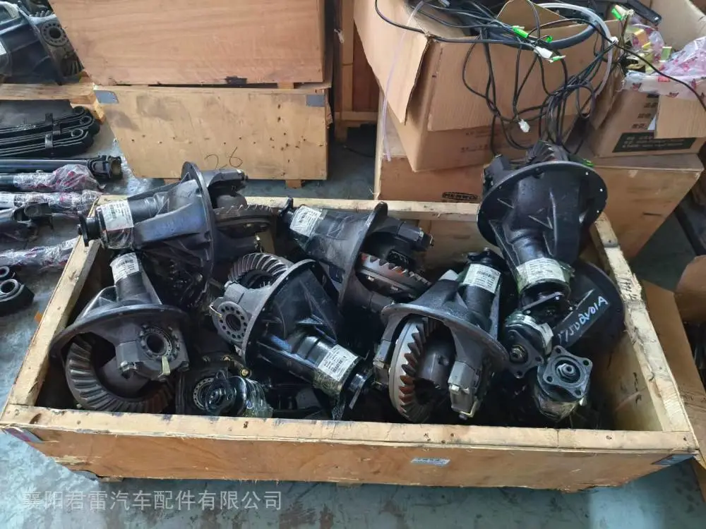原厂东风多利卡D7后桥差速器 主减速器总成 后压包总成销售