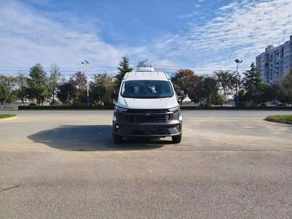 福特全顺 2.0T 汽油多功能检测车 移动式水环境应急监测水质检测车