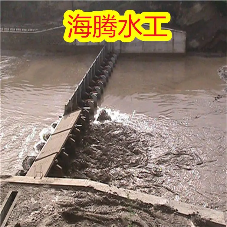 河南南阳液压翻板闸门-河道钢制闸门现货直发