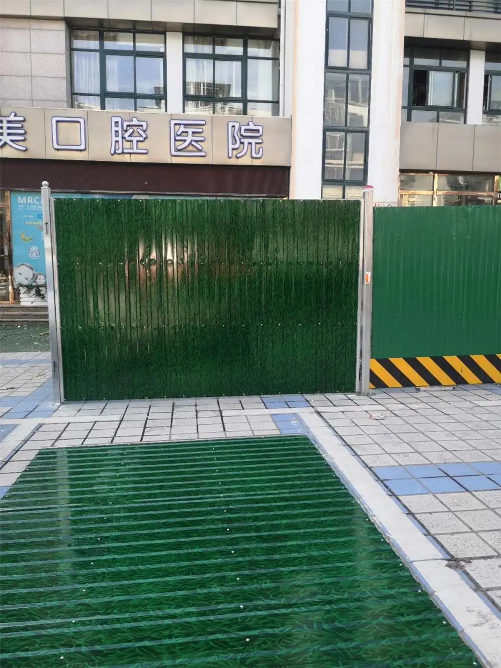 相山区铁皮围挡价格-- 推荐老邻居围挡!