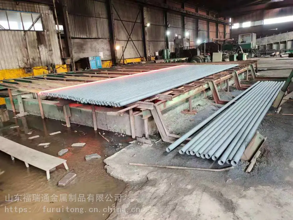 45CrMo合金钢管12cr1movg合金钢管高压锅炉用无缝钢管厂家价格