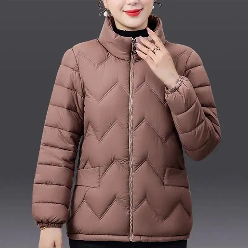 女式冬装韩版短款棉袄一元两元尾单服装批发打底毛衣半高领套头女