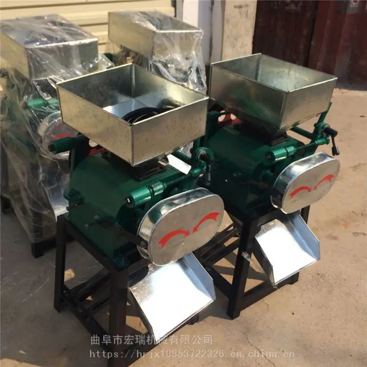 淮南小型黄豆挤扁机花生破碎机对辊冰糖粉碎机花生压碎机