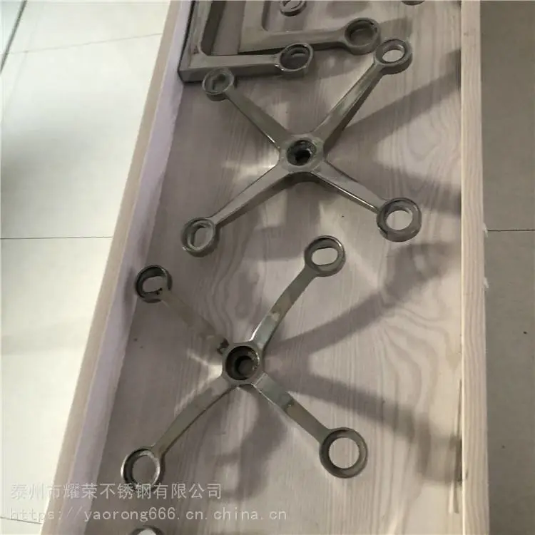 兴化 150型驳接爪 幕墙驳接爪厂家 规格齐全