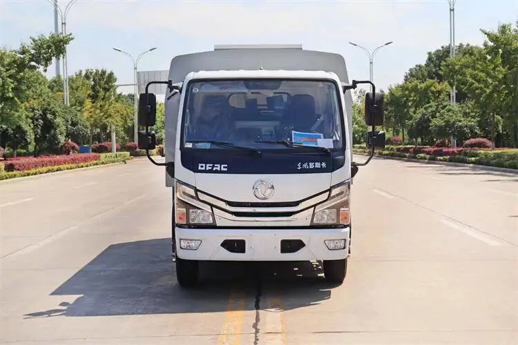 马路清扫车厂家 20吨扫路车多少钱 粉尘灰尘吸尘车