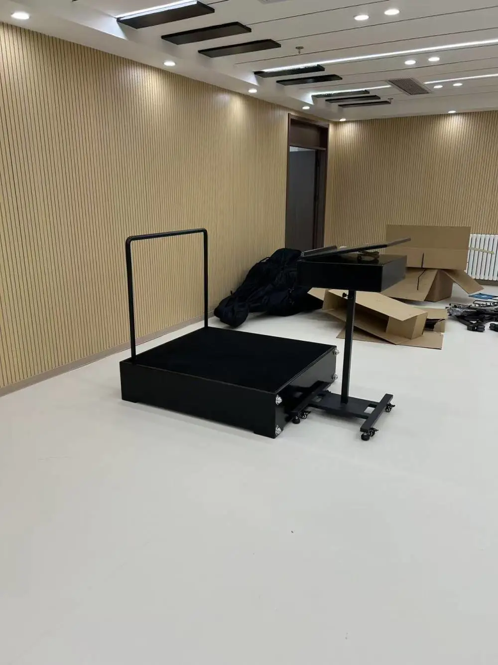 合岳牌交响乐指挥站台生产定制 可改规格乐队排练指挥平台