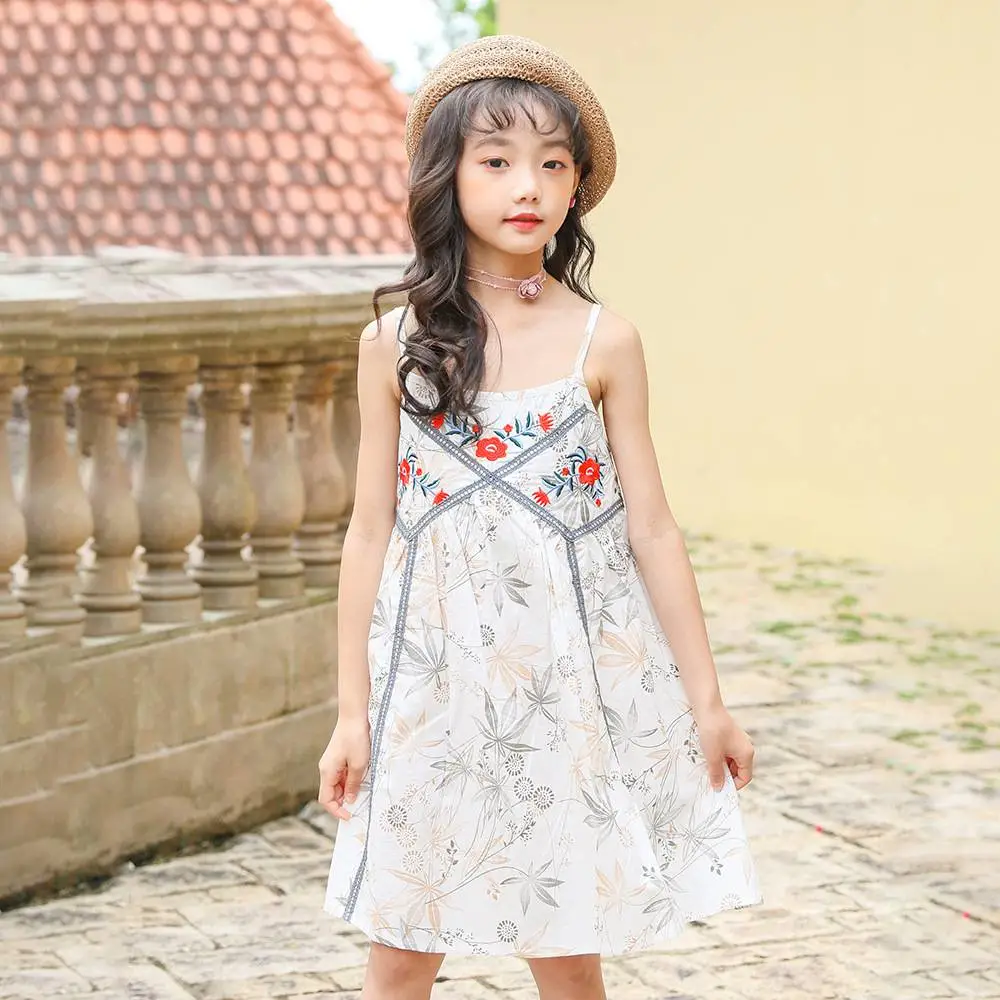 摆摊卖服装去哪里进货便宜碎花洋气韩版儿童裙子花色方领短袖连衣裙浙江童装厂家直接供货