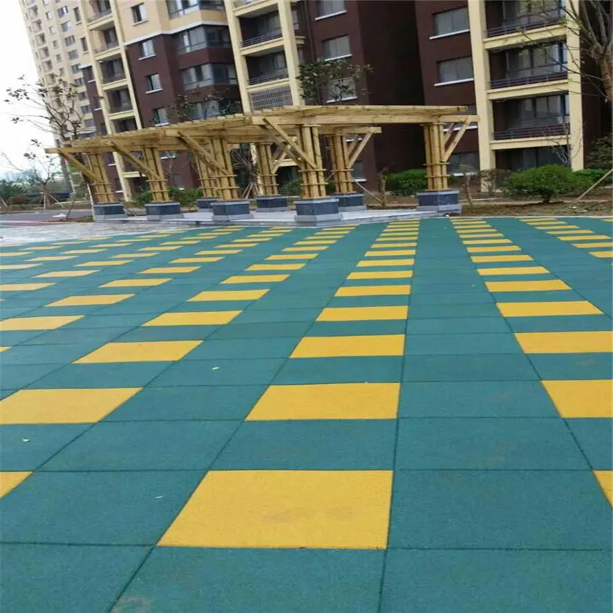 广东橡胶地垫晶丽龙 2.0mm厚 PVC复合地板 橡胶地垫厂家