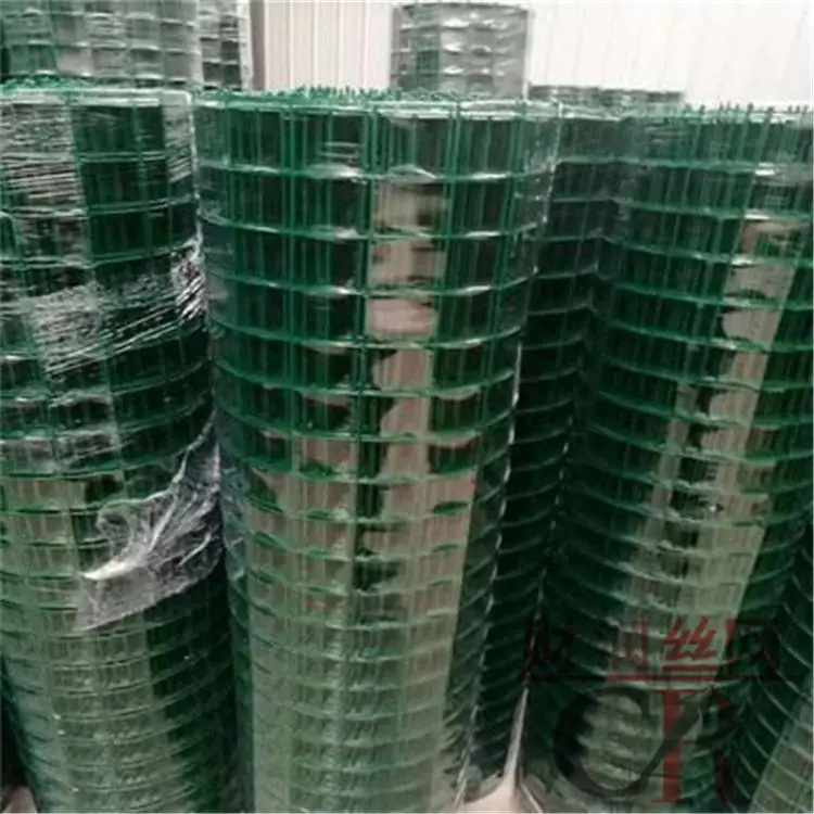 2米高荷兰网 安平财润 荷兰网护栏供应商 质量好荷兰网